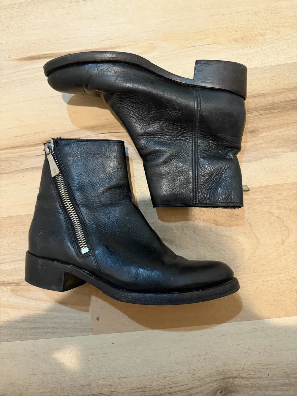 Frye black Demi zip bootie in black